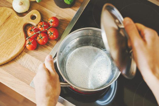 แก้ไขความเข้าใจผิดๆ เกี่ยวกับหม้อต้มที่คุณควรรู้ - PotsandPans.in.th