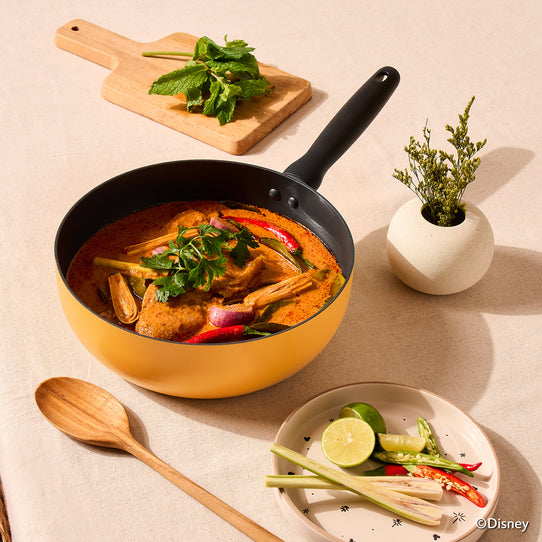 MEYER DISNEY EARTHEN กระทะเอนกประสงค์ขนาด 24 ซม./ 3.3 ลิตร (19143-C)