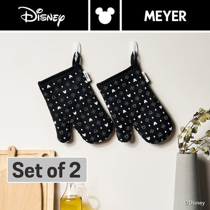 DISNEY MONOCHROME ชุดเซ็ตถุงมือจับของร้อน ลายมิคกี้ เมาส์  ลิขสิทธิ์แท้  สีดำ  Oven glove set (Charcoal version) (48950-C)