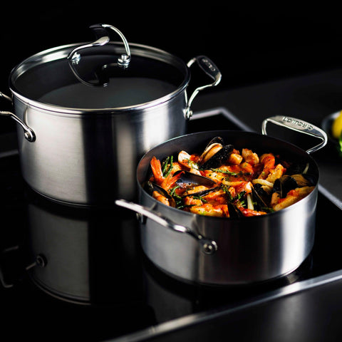Pots - Circulon - SAUCEPOT, SteelShiel S-Series, SteelShield - CIRCULON SteelShield S-Series หม้อต้มสแตนเลสสตีลเคลือบผิวลื่น 2 หู ขนาด 22 ซม./3.8 ลิตร พร้อมฝาแก้ว Saucepot (70053-T) - PotsandPans.in.th