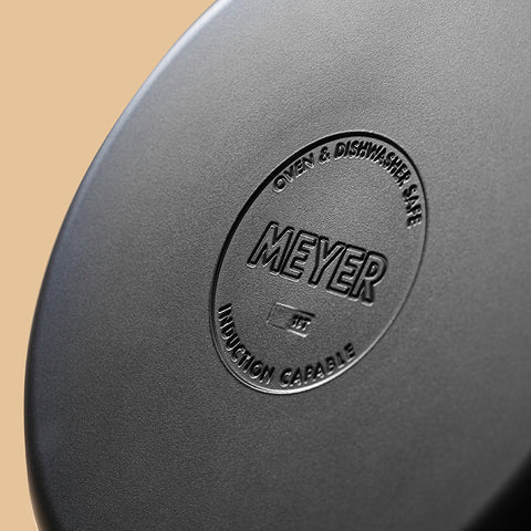 MEYER Accent Stainless Steel หม้อต้มสแตนเลสสตีล 7.6 ลิตร/24 ซม. Stockpot (70615-T) ฐาน