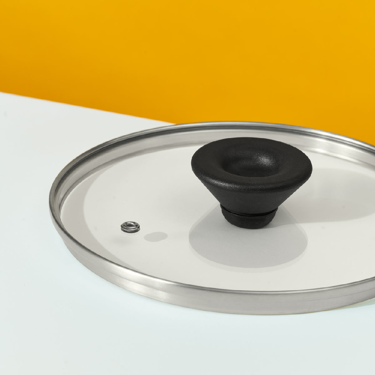 ฝาแก้วนิรภัย MEYER Bauhaus หม้อมีด้ามจับ ขนาด 20 ซม./2.8 ลิตร พร้อมฝา Saucepan (13764-TE12)