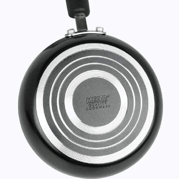 MEYER กระทะไข่ดาว สีดำ ขนาด 12 ซม. Mini Skillet (21446-T)